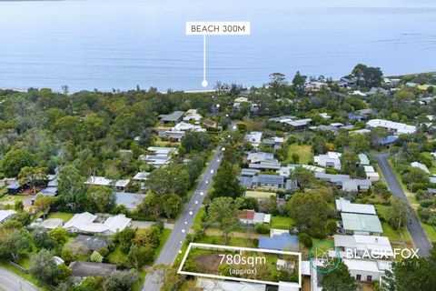 Are you ready to dive into the ultimate coastal lifestyle? This stunning 780m² cleared allotment is just a short stroll from the breathtaking Balnarring Beach and conveniently near the Tulum Store. It's your chance to create the seaside sanctuary you...