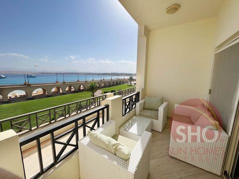 Präsentiert zum Verkauf eine exklusive Wohnung in erster Meereslinie mit freiem Blick auf die Bucht von Sahl Hasheesh. Dieses 2-Bett-Apartment befindet sich im El Andalous Beach Front Resort in Sahl Hasheesh, direkt an der Vorderseite des Gebäudes im...