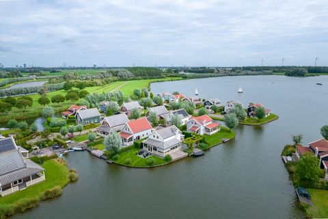 Im Zuytland Outdoor Park können Sie das Wasser (und auf) genießen. In der wunderschönen südholländischen Landschaft zwischen Rotterdam und Zeeland können Sie in einer wasserreichen, natürlichen Umgebung vollkommen entspannen. Alle Bungalows verfügen ...