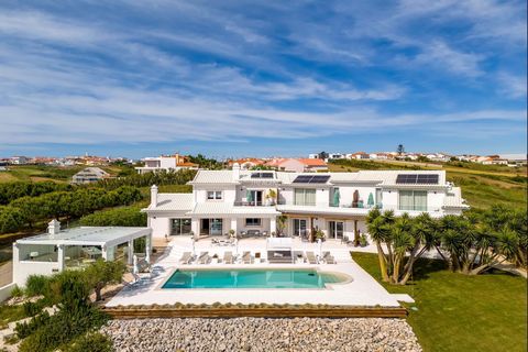 Welcome to a unique oasis of peace with direct beach access on Portugal's Silver Coast. This villa, currently run as a boutique guest house, with a plot area of 10,760m² offers unobstructed views of green nature and equally breathtaking sea views. Lo...