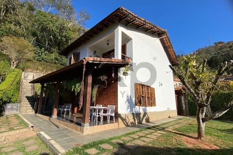 Gelegenheit - Haus in Bom Clima Eigentumswohnung, 138 m² für R$ 990.00,00 - Bonsucesso, Petrópolis/RJ Schönes 2-stöckiges Haus in einer exklusiven Eigentumswohnung mit nur 18 Wohnungen, das Privatsphäre, Sicherheit und eine komplette Freizeitinfrastr...