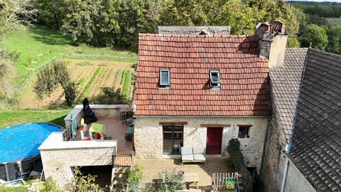 DÉGAGNAC (46340) - Charmante maison en pierre récemment rénovée, avec 3 chambres située dans un petit hameau calme. Prix euros 164.000 FAI à la charge du vendeur. Cette belle maison en pierre est composée de trois étages. En rez-d'entrée, un spacieux...