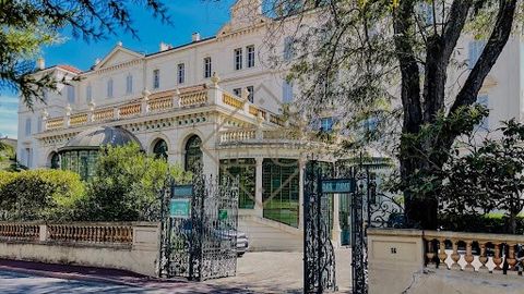 In the heart of Cannes, just a few minutes walk from the iconic Croisette and the bustling main shopping street, this former hotel, once favoured by aristocracy and Count Tolstoy himself, is discreetly nestled in a remarkable landscaped setting. Eleg...