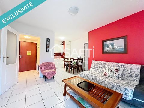 Découvrez cet appartement T2 de 37,54m², dans un domaine privilégié au cœur d’un parc boisé, paisible et familial. Un véritable havre de paix à 200m de la plage et proche des commerces de Sainte Marguerite. Cet appartement très bien optimisé vous off...