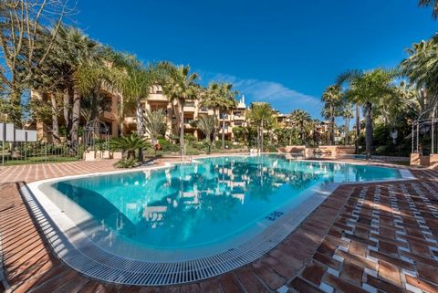 IMPORTANT FOR FURTHER INFORMATION AND A PROMPT REPLY, PLEASE LEAVE A TELEPHONE NUMBER. THIS FANTASTIC DUPLEX PENTHOUSE HAS UNDERGONE A COMPLETE RENOVATION. IT SITUATED A FEW STEPS FROM THE PROMENADE AND THE BEACH OF SAN PEDRO DE ALCÁNTARA. WITH SOUTH...