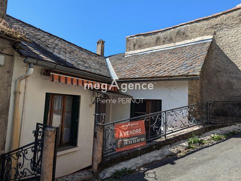 SOUS OFFRE D'ACHAT Maison de village au bord du Tarn