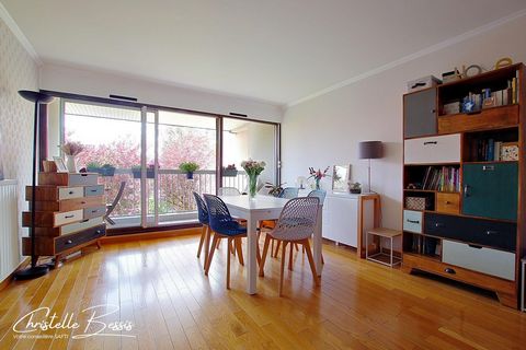 Limite Saint-Maur - Joli T4 avec loggia