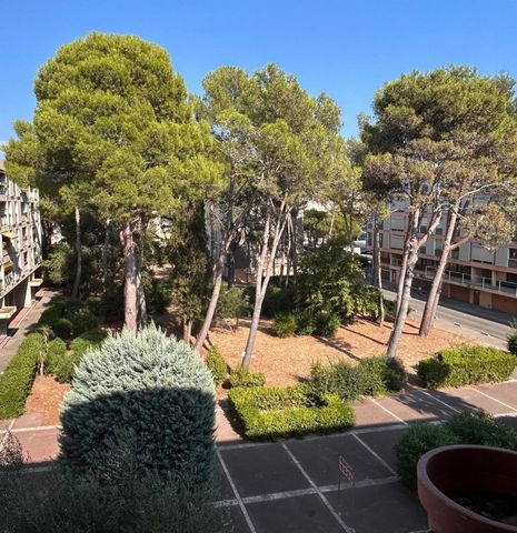 À SAISIR – Superbe appartement T5 de 90 m², rénové avec goût, dans résidence sécurisée - FREJUS - 83600
