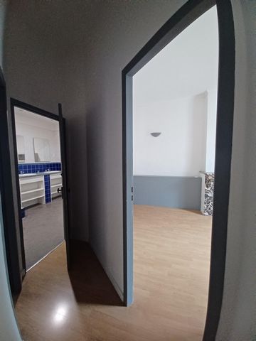 photo no. 2