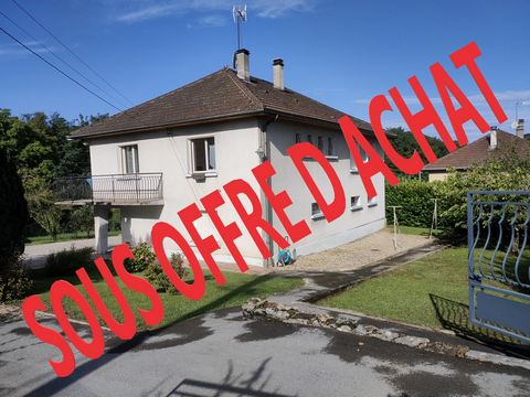 jolie maison avec terrain clos MOUCHARD ( JURA )