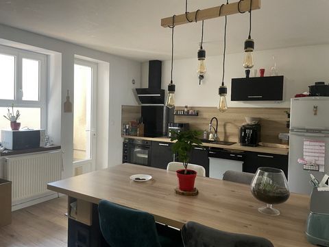 CHARMANTE MAISON DE VILLE