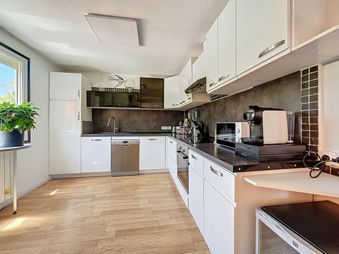 Maison 6 pièces 148m2 - Saint-Loup-Cammas