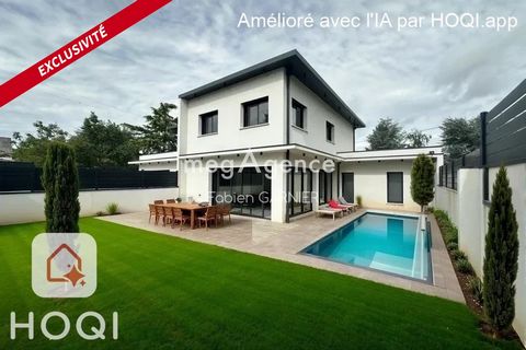 Très belle maison d'architecte de 2024 sur 372 m² de terrain!