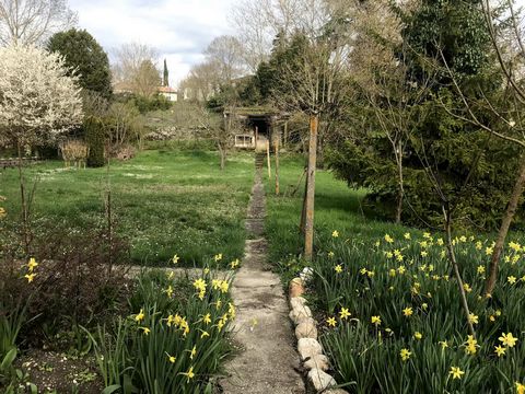 Maison à rénover avec terrain constructible