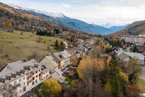 Maison à rénover, hypercentre de Serre Chevalier