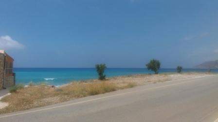 Goudouras A beautiful building plot directly by the sea in Goudouras. The plot is 5300m2 and is within the village plan. It has a building right up to 700m2. The plot has good access and enjoys views to sea and mountain. The water and electricity are...