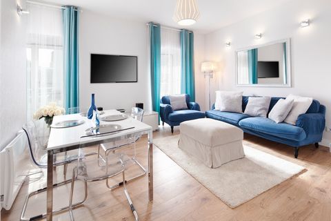 Stunning 2 Bedroom Apartment For Sale in Bairro Alto Lisbon Portugal Esales Property ID: es5553584 Property Location Travessa de aqua da Flor 26 Lisbon 1200-211 Portugal Property Details With its glorious natural scenery, excellent climate, welcoming...