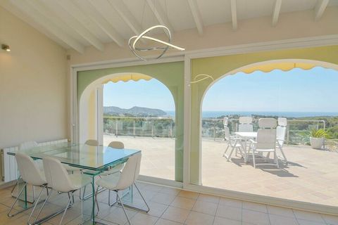 Why stay here Stay at 2 km distance from the sea beach and town center at this villa in Moraira. The holiday rental in Spain comes with a private swimming pool, barbecue, and plancha grill for enjoying the evenings by the poolside. A small family wit...