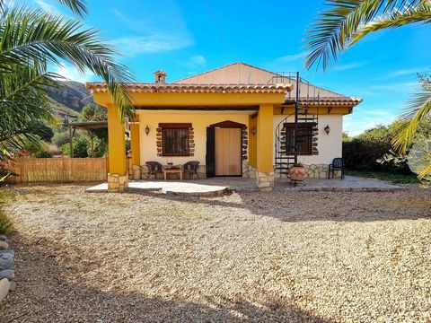 A beautifully presented detached villa with oodles of traditional charm and character located less than a five minute drive from the lovely village of Cantoria and Almanzora. The larger than average plot is accessed via a large double set of wrought ...