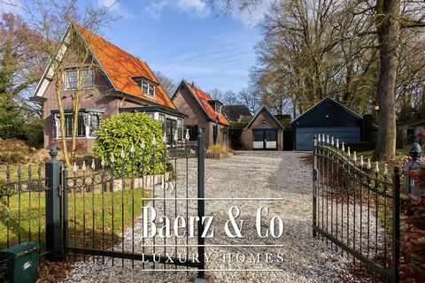 Characteristic detached 1930s house with a stone shed and double garage. Situated on a unique plot of 3,086 m2, amidst the enchanting nature of the Crown Estates and within walking distance of the Veluwe Golf Club and cosy restaurants. This character...