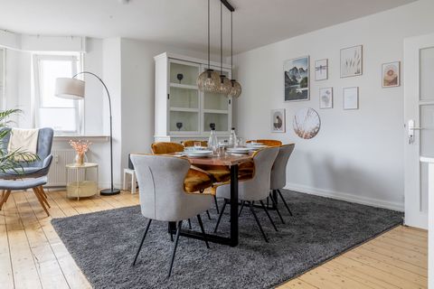 Our cozy apartment has everything you need for a comfortable stay: → Airport Dortmund 2km away → Comfortable king-size double bed → Sleeper sofa for the 6th & 7th guest → Excellent transport links → NESPRESSO coffee → Large kitchen with island → Work...