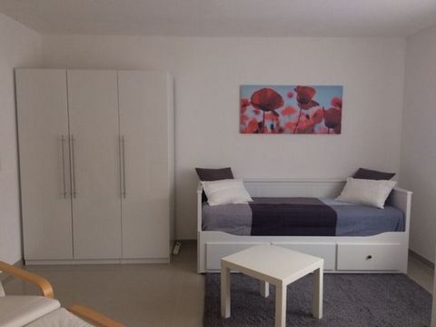 Object description: Modern and as good as new ELW-apartment furnished incl. fitted kitchen for weekend commuters. This beautiful, as good as new apartment captivates by an elevated interior equipment. An attractive room belongs to the object. A recen...