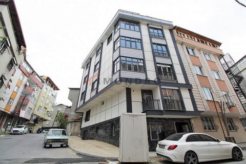 Appartement à vendre est situé à Gaziosmanpasa. Gaziosmanpaşa est un quartier de la province d’Istanbul situé sur la rive européenne de la province. Il se trouve à environ 15 km du centre d’Istanbul. Gaziosmanpaşa est un important quartier industriel...