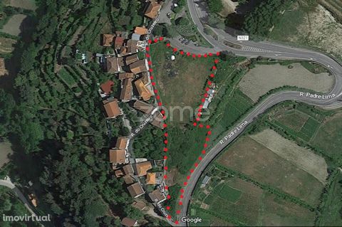 Identificação do imóvel: ZMPT559024 LOCALIZAÇÃO E ENVOLVENTE - Com ótima exposição solar, Este-Oeste, o imóvel está localizado no lugar do Outeiro, junto ao jardim de Ancede, com envolvente da EN321, que liga o centro de Ancede ao rio Douro, a escass...
