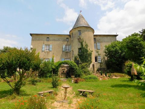 EXCLUSIVE TO BEAUX VILLAGES! This stunning historical chateau sits in a tiny hamlet in the Dordogne Perigord National Park. The oldest part of the chateau, dating from the 13th century, was an old chapel. The chateau retains beautiful character featu...