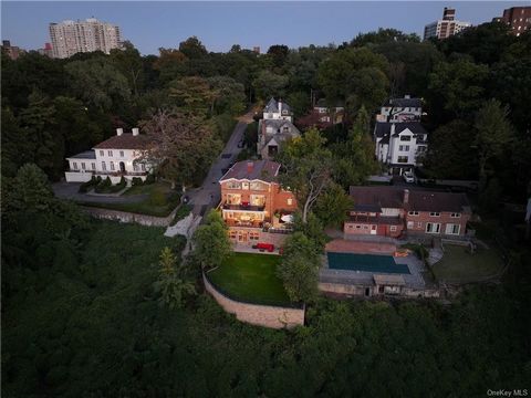 True NYC Trophy Property: An extremely rare opportunity awaits at this luxury oasis overlooking the Hudson and Palisades in NYC! No other home of this caliber available. Elite schools and public transportation nearby. Unobstructed/PROTECTED water vie...