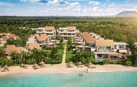 Discover a magnificent waterfront penthouse on the west coast of Mauritius. This premium residence is located in one of the most emblematic resorts in Mauritius: the Maradiva, a 5-star luxury hotel with the 