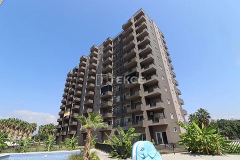 Bezugsfertige Wohnungen in einem Komplex am Strand mit Pool in Mersin Çeşmeli Mersin, eine wunderschöne Stadt an der Mittelmeerküste, ist ein beliebtes Ziel für Immobilieninvestitionen, Urlaub und ganzjährigen Aufenthalt. Die Stadt zeichnet sich durc...