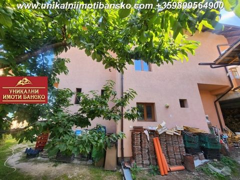 ... НИКАКОЙ КОМИССИИ СО СТОРОНЫ ПОКУПАТЕЛЯ! Агентство 'Unique Properties Bansko' предлагает на продажу ДОМ, РАСПОЛОЖЕННЫЙ В ГОРОДСКОЙ ЖИЛОЙ ЧАСТИ ГОРОДА БАНСКО - В 6-7 МИНУТАХ ХОДЬБЫ ОТ ЦЕНТРА И ПАРКА! СОБСТВЕННЫЙ ДВОР! Дом построен в 2007 году. и со...