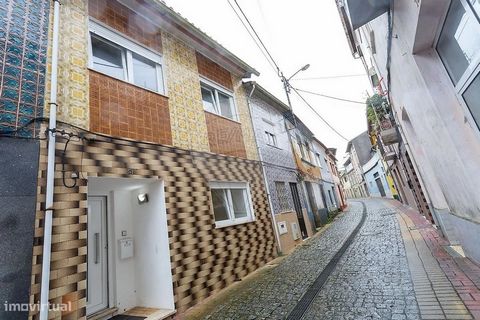 Huis met 3 slaapkamers hersteld in Sardão - Águeda Deze villa met 3 slaapkamers, gelegen in Sardão - Águeda, is onlangs gerenoveerd met hoogwaardige materialen en afwerkingen, waardoor het een uitstekende optie is voor wie op zoek is naar een moderne...