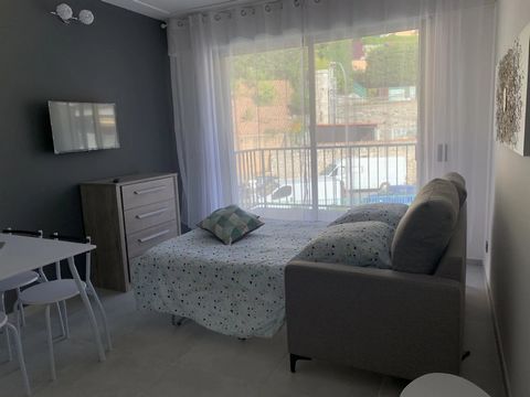 REZYDENCJA DE LA PLAGE - LE MARLY 13 AVENUE PORTE DE FRANCE - MENTON GARAVAN MENTON GARAVAN, PRZY PLAŻY, IDEALNA INWESTYCJA Twój apartament tuż nad morzem w Menton, dzielnica Garavan. Widok na morze i plaże, zapierający dech w piersiach widok. W najb...