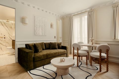 Bienvenue dans notre hôtel 3 étoiles, où confort et élégance se rencontrent pour vous offrir une expérience inoubliable à Paris ! Notre appartement fonctionnel a été soigneusement conçu pour vous offrir un espace de vie bien aménagé, où chaque détail...