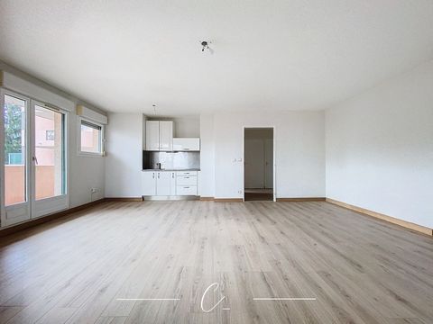 En EXCLUSIVITE ! Au sein d'une résidence Séniors, merci de lire l'annonce jusqu'à la fin... Exclusivement en agence, découvrez au sein d'une résidence de services pour séniors, cet appartement de type 2 de 52m2 avec un grand balcon. Le bien est situé...