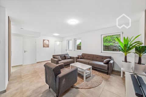 3-room basement apartment in a prime location in Cologne Weiden, Danziger Str. 30-32. This apartment extends over 75.96 m² and offers plenty of space and the highest level of living comfort. Highlights of the apartment: • Smart home technology: Contr...