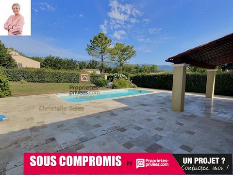 Fayence-VAR -83440 -Sous compromis- - NOUVEAUTÉ - BIEN RARE SUR LE MARCHÉ Prix : 598 000 euros ( honoraires à la charge du vendeur). Christelle Sales de propriétés-privees.com vous invite à découvrir cette charmante villa de 4 pièces de plain-pied de...