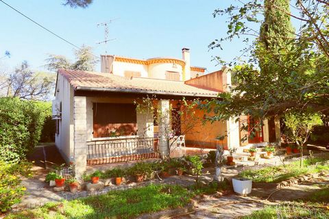 Christophe NICOLAS (EI). 30400 Villeneuve-Lès-Avignon. ? Jolie maison de 97 M2 avec un grand jardin arboré de 1055M2 et un garage. Viager occupé sur une tête, homme de 83 ans. Prix du bouquet : 133 200 euros. Rente viagère de 1 390 euros par mois. Va...