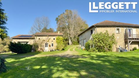 A33397WV87 - Nestled in the Périgord-Limousin Regional Natural Park, this serene 12.5ha property boasts stunning countryside views and proximity to numerous tourist attractions. It features three detached houses, stables, and a shed. The 132m² main h...