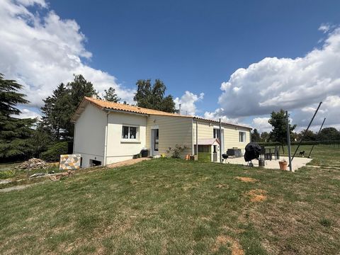 Propriété avec belle surface de terrain / Sous sol total avec garage