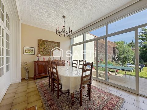 MAISON BOURGEOISE LENS
