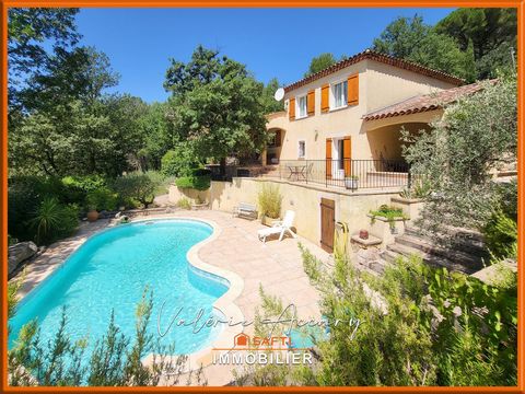 Brignoles : Maison de 117 m² sur un terrain de 1430 m², 5 chambres, piscine, pool-house...