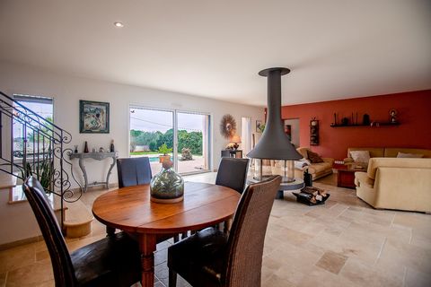 Villa élégante à Autignac - Espace et Style
