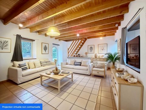 Maison en pierre 2 chambres, garage, ensemble immobilier de plus de 150m2 à vendre
