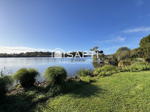 Face au lac, une villa à réinventer dans un cadre d’exception.