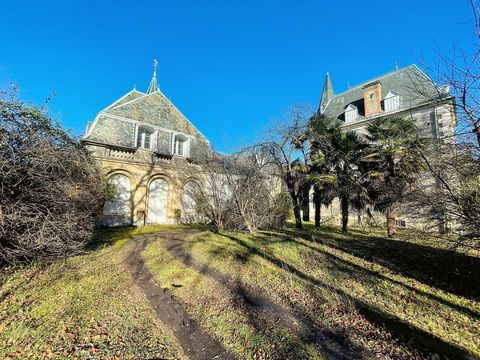 Maison de Maître en très bel état avec dépendances