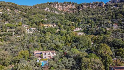 Magnifique propriété de 2 maisons au calme absolu