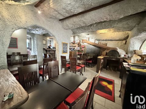 iad France - Maïté Choiselle ... vous propose : **À VENDRE à Reims en EXCLUSIVITÉ : Murs et Fonds de Commerce d'un Restaurant avec habitation à l'étage. Terrasse et Jardin** **Description :** Nous vous proposons une opportunité unique d'acquérir les ...